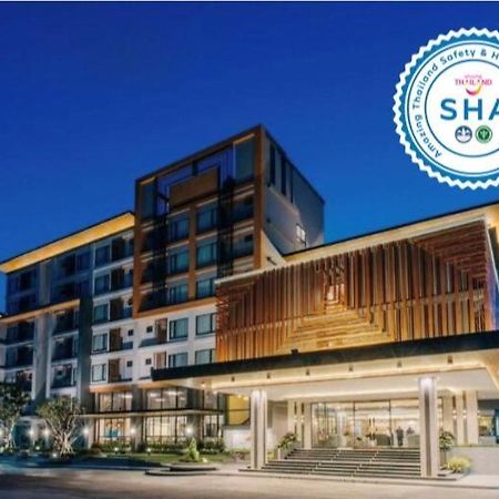 Arista Hotel Ubon Убонратчатхані Екстер'єр фото