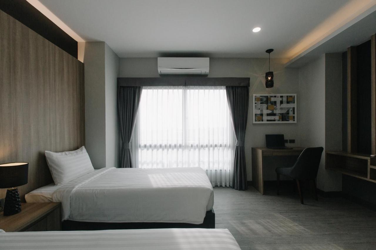 Arista Hotel Ubon Убонратчатхані Екстер'єр фото