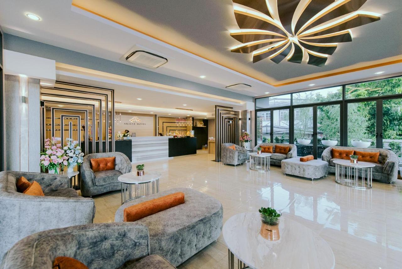 Arista Hotel Ubon Убонратчатхані Екстер'єр фото